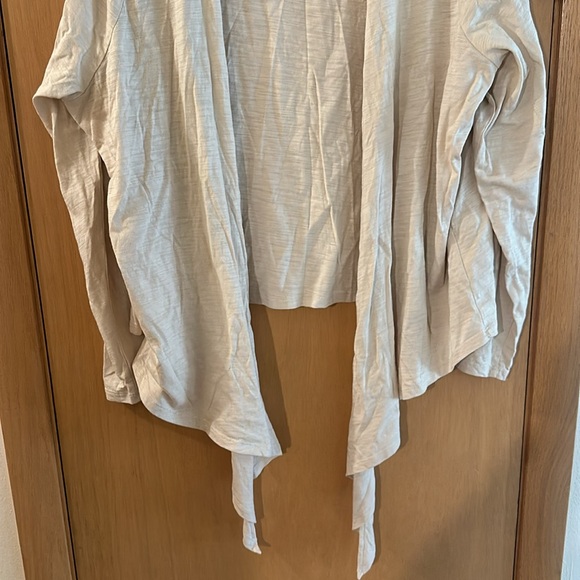 Belle Kim Gravel Women’s Slub Knit Tie Front Shrug Top Cream Plus Size 1X - Picture 9 of 12